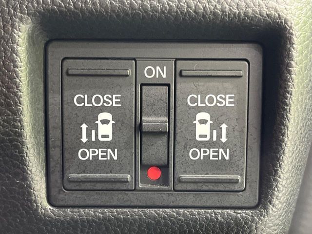 HONDA N BOX CUSTOM 2021 Image 31