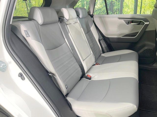 TOYOTA RAV4 HYBRID 4WD 2020 Image 31