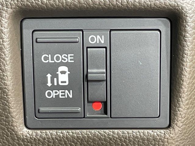 HONDA N BOX 2022 Image 31