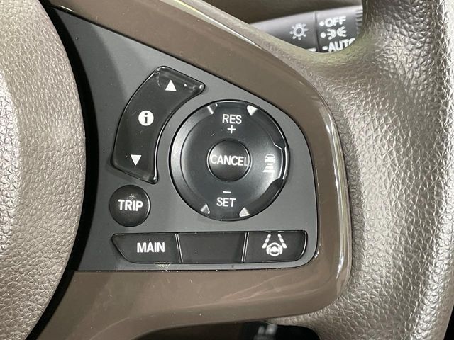 HONDA N BOX 2022 Image 31