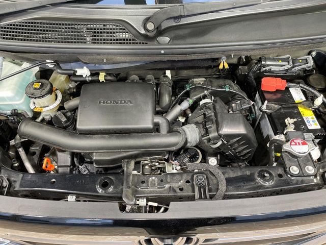 HONDA N BOX 2022 Image 31