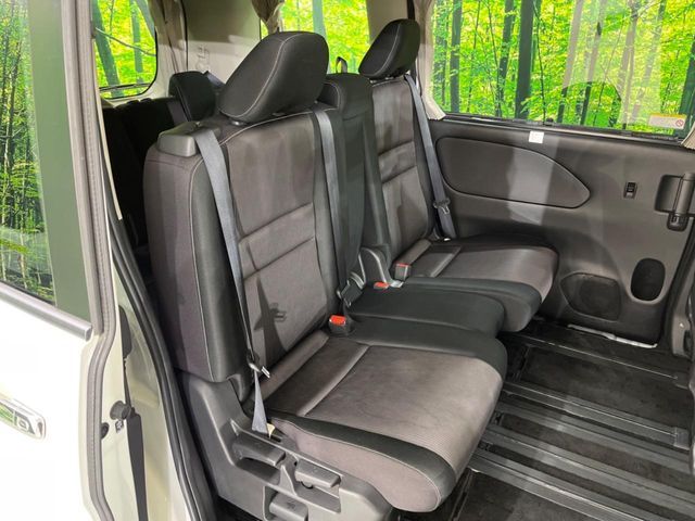 NISSAN SERENA  S-HYBRID 2017 Image 31