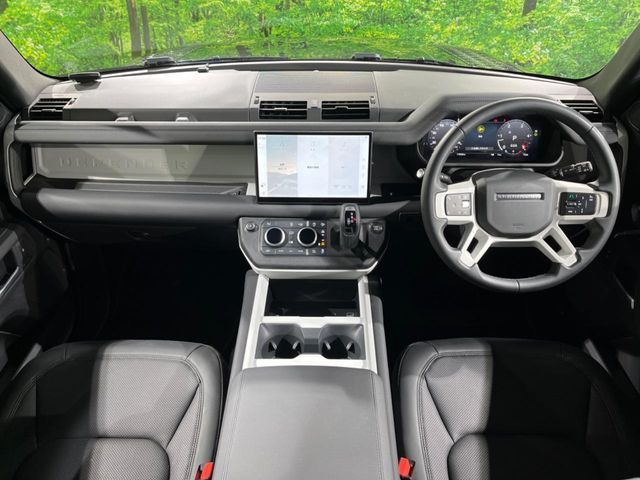 ROVER DEFENDER 2025 Image 31