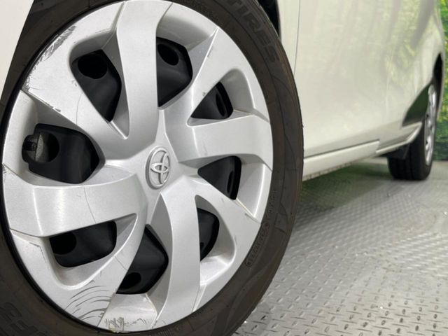 TOYOTA SIENTA 2015 Image 31