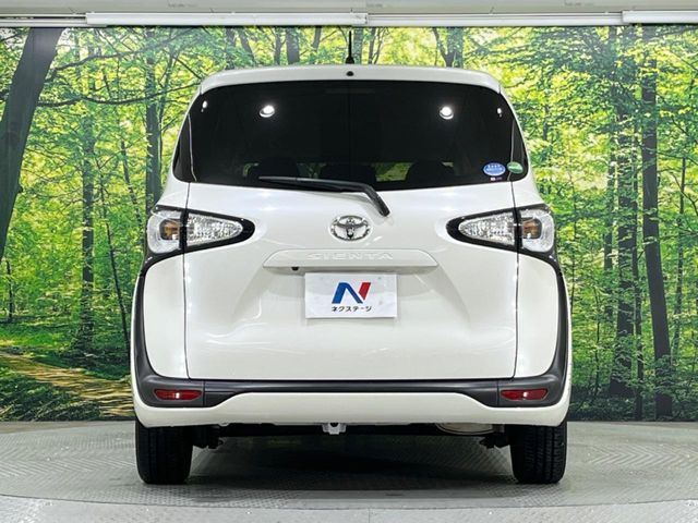 TOYOTA SIENTA 2015 Image 31