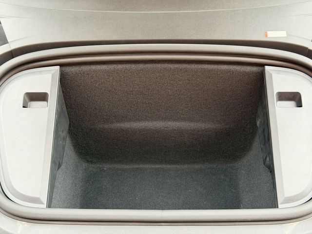 PORSCHE TAYCAN 2021 Image 31