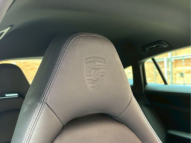 PORSCHE PANAMERA 2018 Image 31