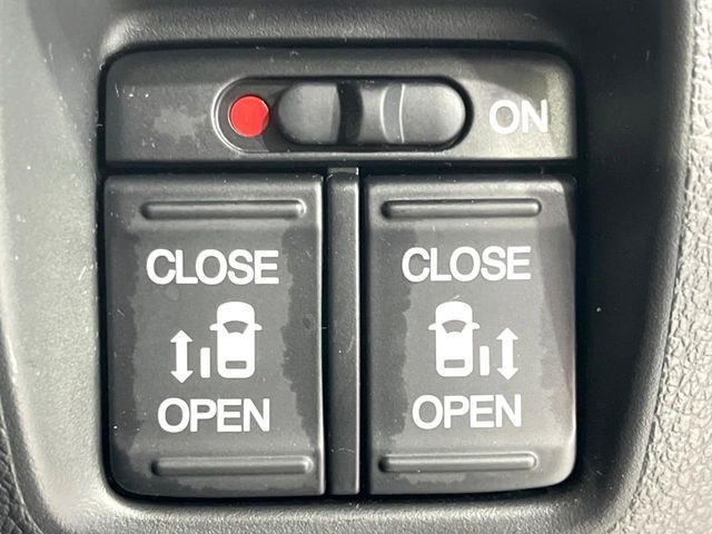 HONDA N BOX 2014 Image 31