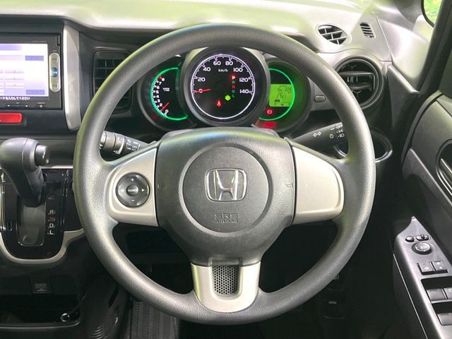HONDA N BOX 2014 Image 31