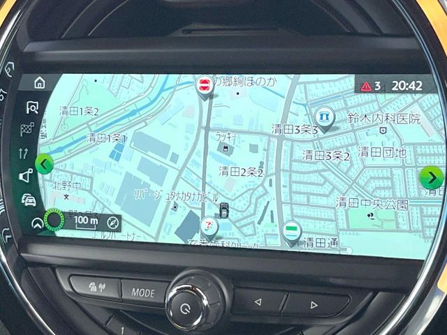 BMW MINI CLUBMAN 2017 Image 31