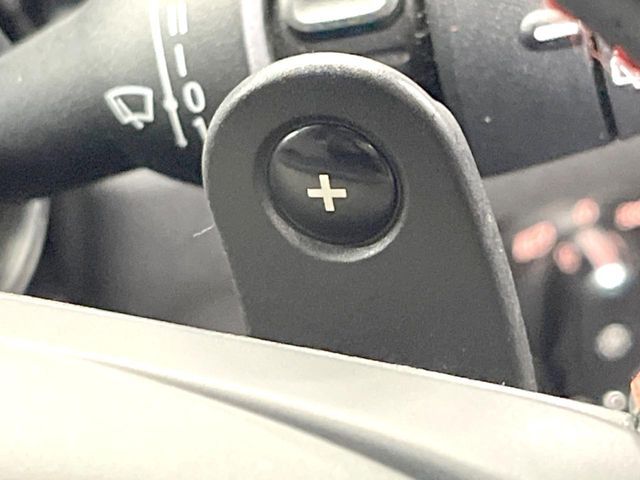 BMW MINI CLUBMAN 2017 Image 31