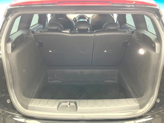 BMW MINI CLUBMAN 2017 Image 31