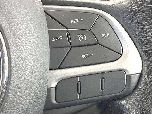 JEEP RENEGADE 4WD 2018 Image 31