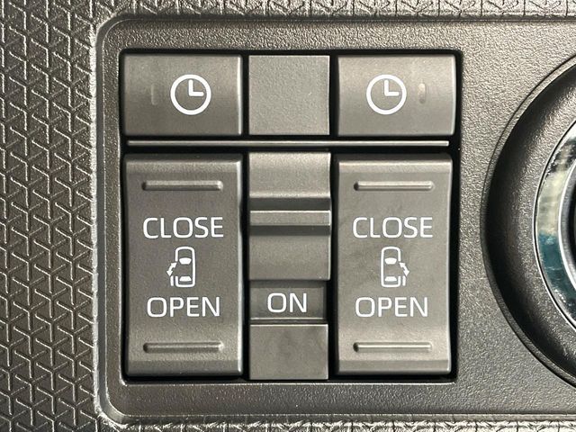 DAIHATSU TANTO FAN CROSS 2022 Image 31