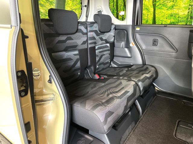 DAIHATSU TANTO FAN CROSS 2022 Image 31