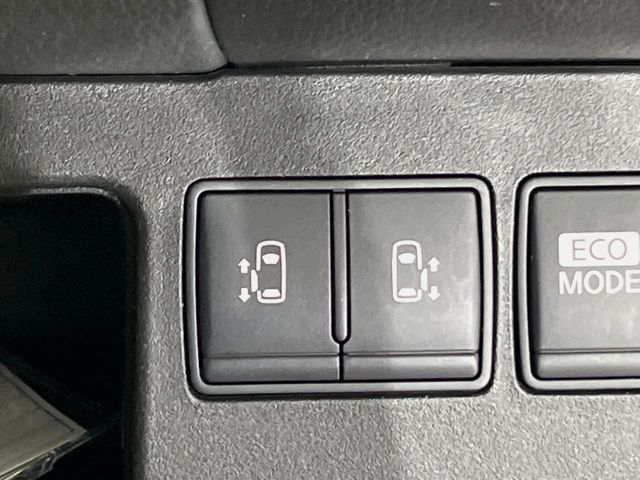 NISSAN SERENA  S-HYBRID 2013 Image 31