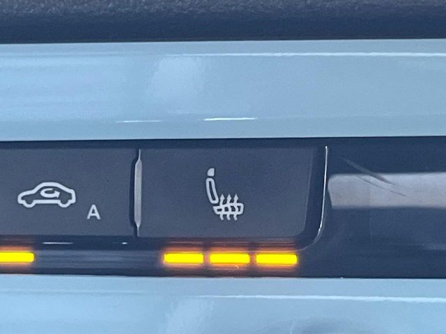 VOLKSWAGEN THE BEETL 2014 Image 31