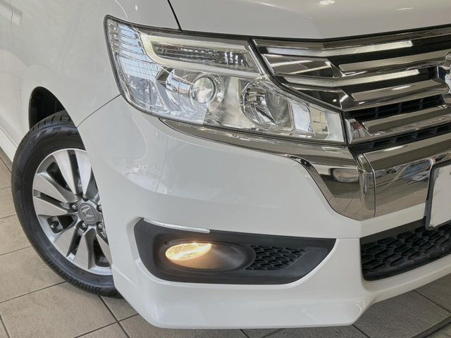 HONDA STEPWAGON SPADA 2013 Image 31