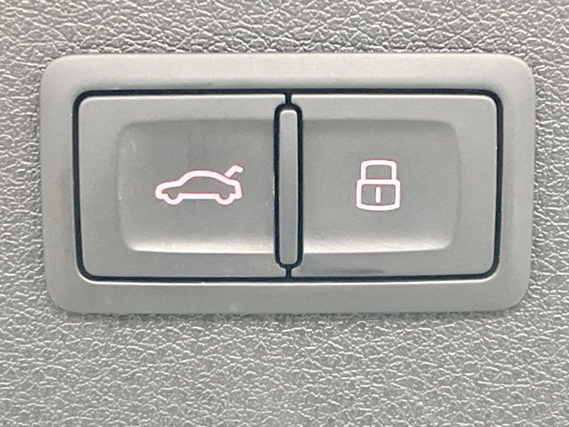 AUDI Q3 2016 Image 31