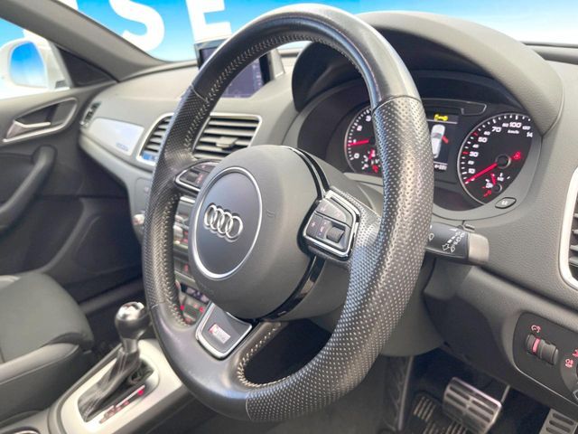 AUDI Q3 2016 Image 31