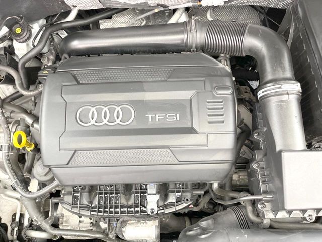 AUDI Q3 2016 Image 31