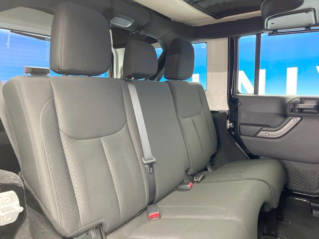 JEEP WRANGLER UNLIMI 2017 Image 31