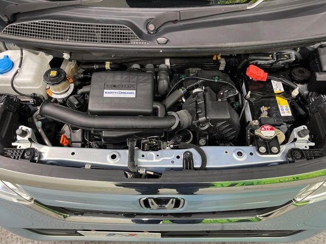 HONDA N BOX 2019 Image 31