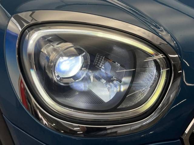 BMW MINI COOPER D CR 2017 Image 31