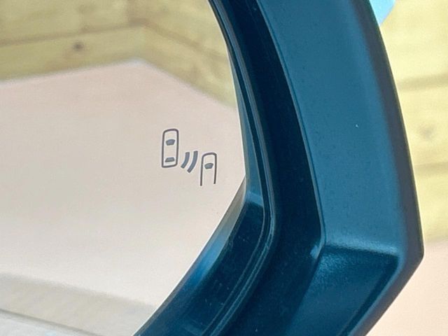 TOYOTA HARRIER HYBRID 2024 Image 31