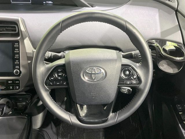 TOYOTA PRIUS 2022 Image 31