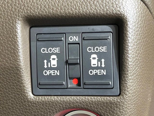 HONDA N BOX 2021 Image 31