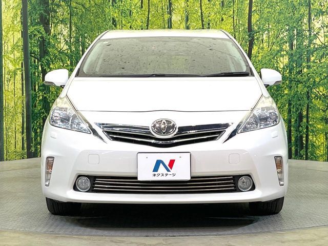 TOYOTA PRIUS ALPHA 2013 Image 31