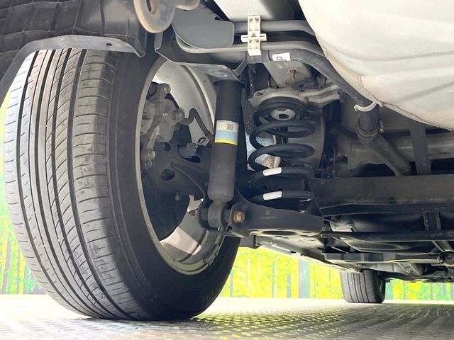 TOYOTA PRIUS ALPHA 2013 Image 31