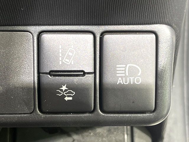 TOYOTA AQUA 2018 Image 31