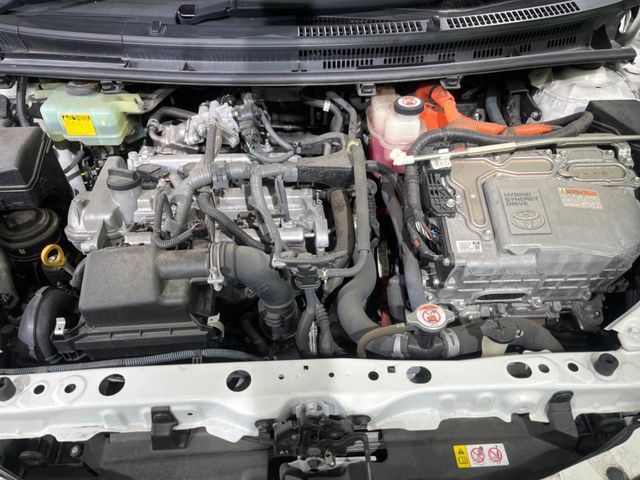 TOYOTA AQUA 2018 Image 31