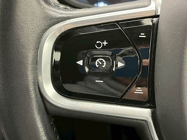 VOLVO V90 2017 Image 31