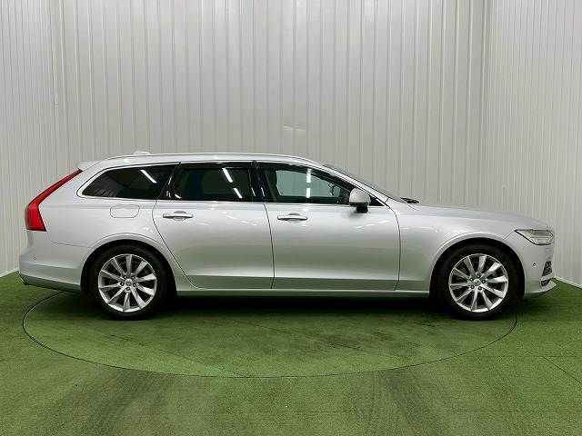 VOLVO V90 2017 Image 31