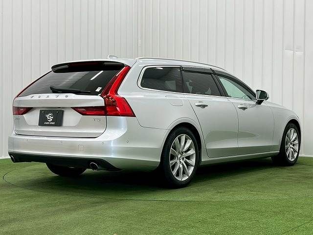 VOLVO V90 2017 Image 31
