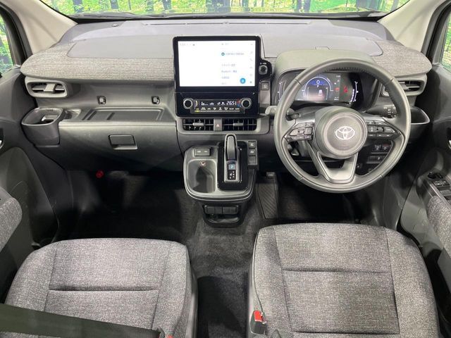 TOYOTA SIENTA HYBRID 2024 Image 31