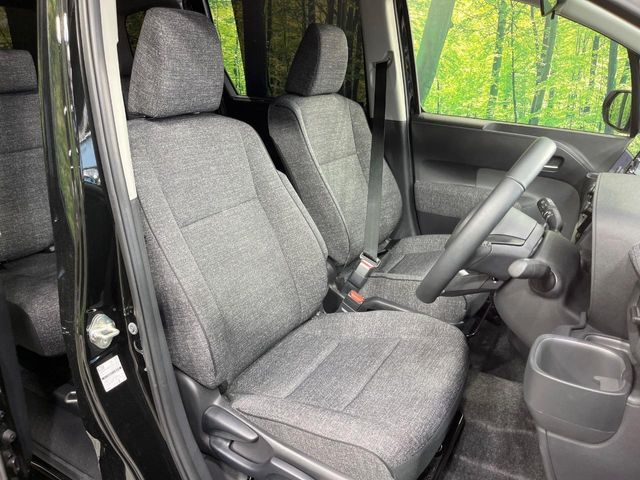 TOYOTA SIENTA HYBRID 2024 Image 31