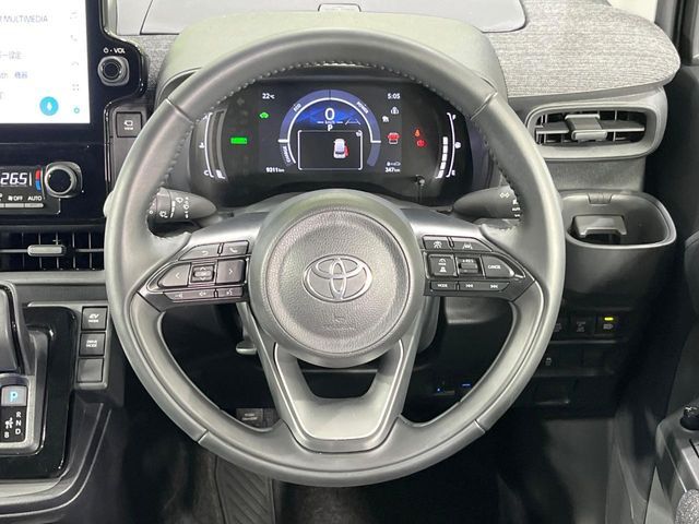 TOYOTA SIENTA HYBRID 2024 Image 31