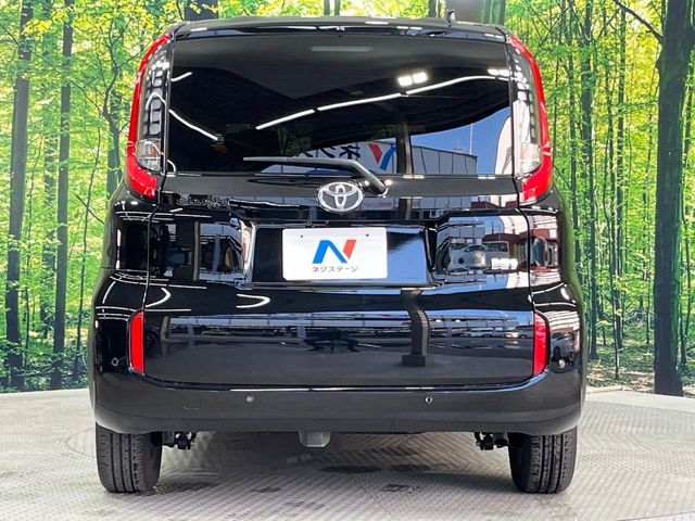 TOYOTA SIENTA HYBRID 2024 Image 31