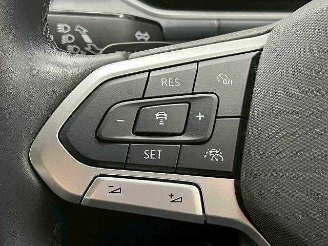 VOLKSWAGEN T-ROC 2022 Image 31