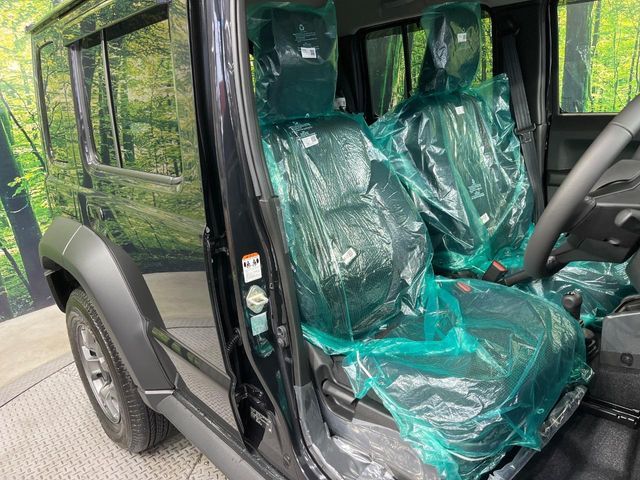 SUZUKI JIMNY NOMADE 2025 Image 31