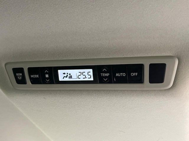 TOYOTA VELLFIRE 4WD 2009 Image 31