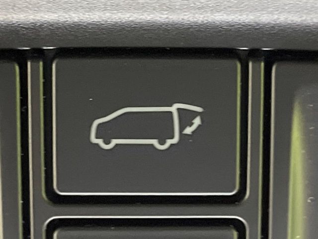 TOYOTA ALPHARD 4WD 2017 Image 31