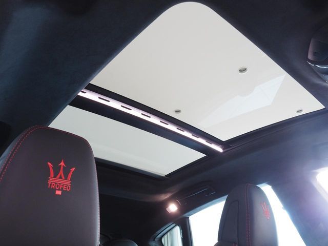 MASERATI LEVANTE 2020 Image 31