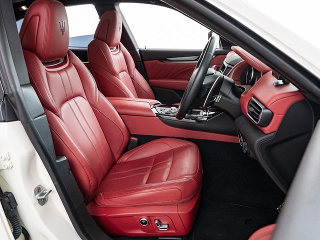 MASERATI LEVANTE 2023 Image 31