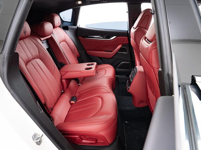 MASERATI LEVANTE 2023 Image 31