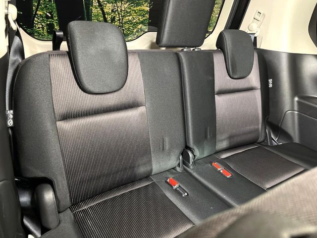 NISSAN SERENA  S-HYBRID 4WD 2016 Image 31